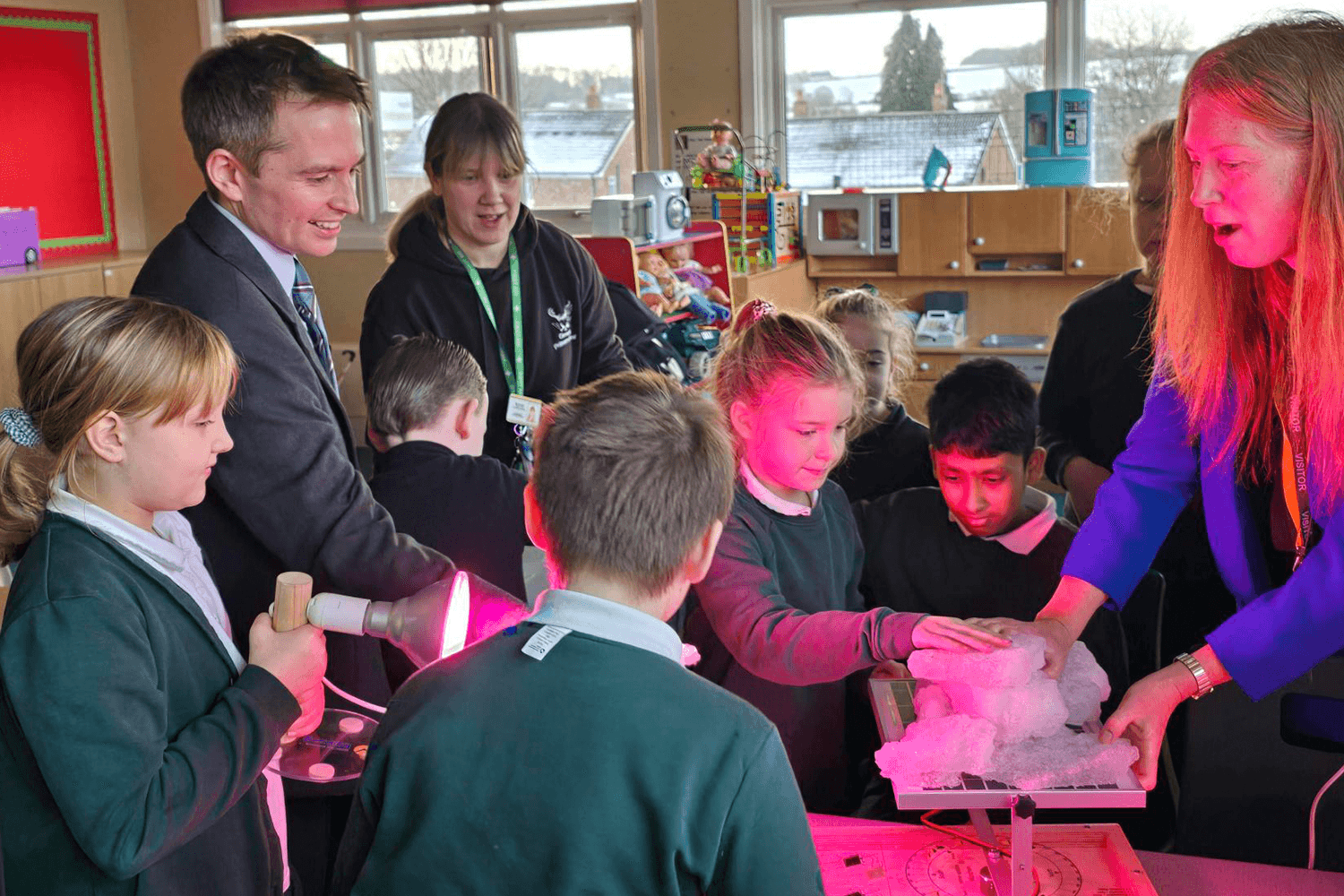 Wendy, students and solar explorer